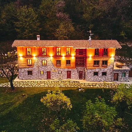 - Treeb Tramontana Apartman