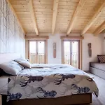 - Treeb Tramontana