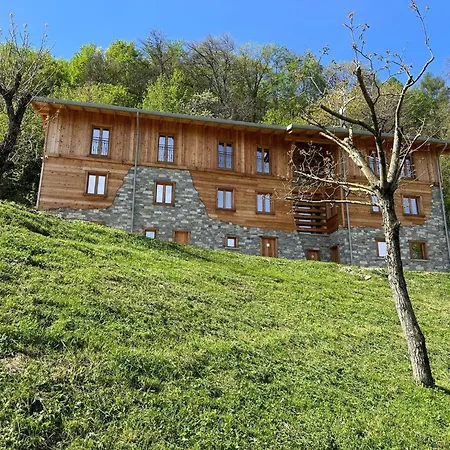 Apartmán - Treeb Tramontana *