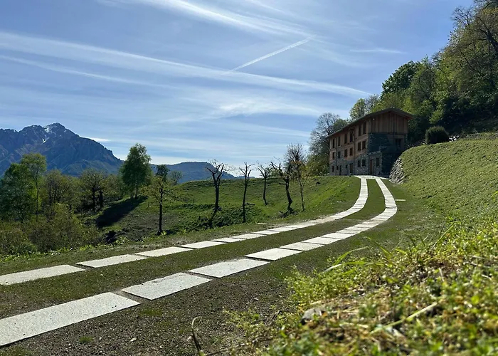- Treeb Tramontana Daire Bellagio